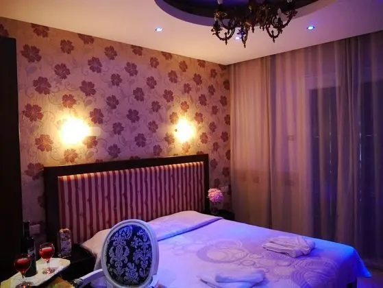Standard Oda, Bahçe Manzaralı