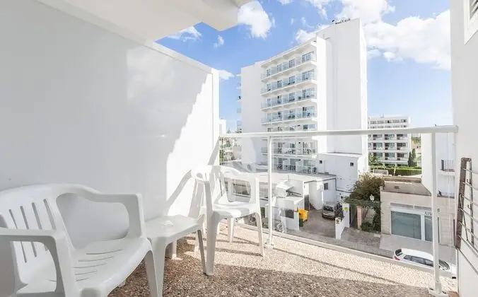 Tek Büyük Yataklı Oda (3 Adults)