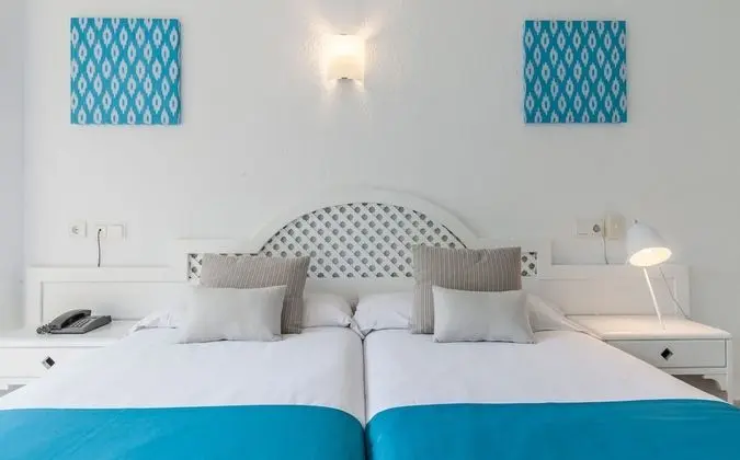 Tek Büyük Yataklı Oda (2 Adults)