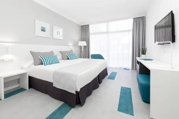 Büyük Yataklı Tek Kişilik Oda (1 Adult)