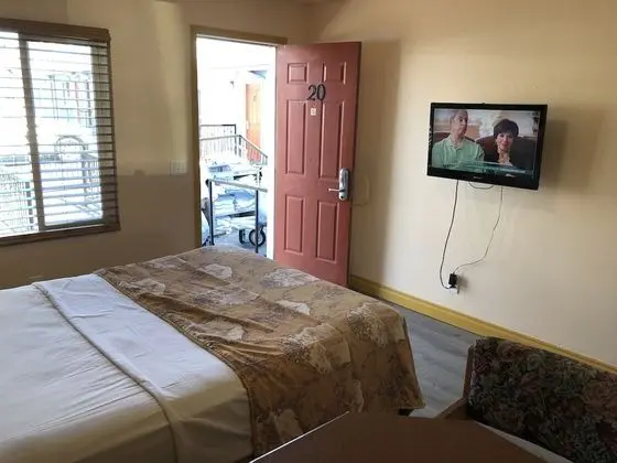 Queen Bed, Non-Smoking
