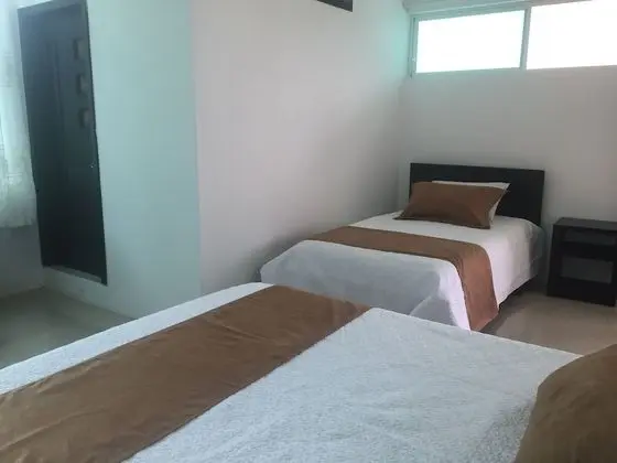 Üç Kişilik Oda