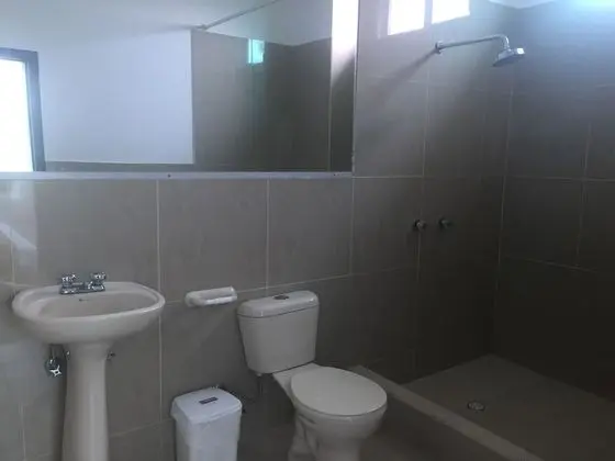 Üç Kişilik Oda