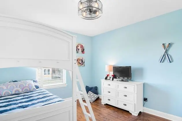 Ev, Birden Çok Yatak, Veranda, Havuz Manzaralı (The Blue Shell)