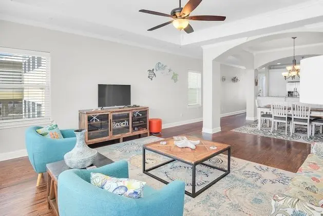 Ev, Birden Çok Yatak, Veranda, Havuz Manzaralı (The Blue Shell)