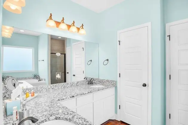 Ev, Birden Çok Yatak, Veranda, Havuz Manzaralı (The Blue Shell)