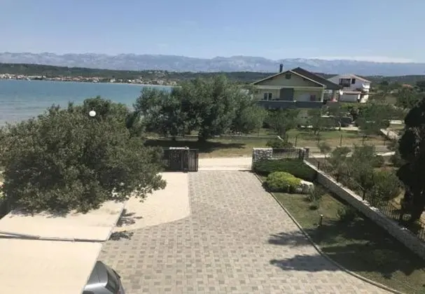 Stüdyo (Blue Skies - 30 m from the sea - SA3()