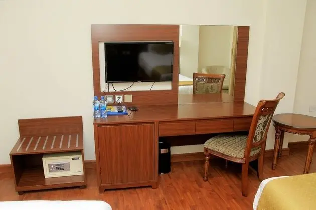 Deluxe Tek Büyük Yataklı Oda, Balkon