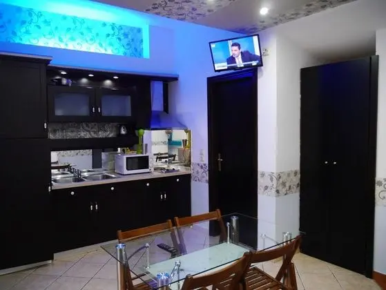 Apartment, 1 Bedroom with Garden View
