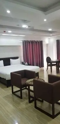 Standard Tek Büyük Yataklı Oda