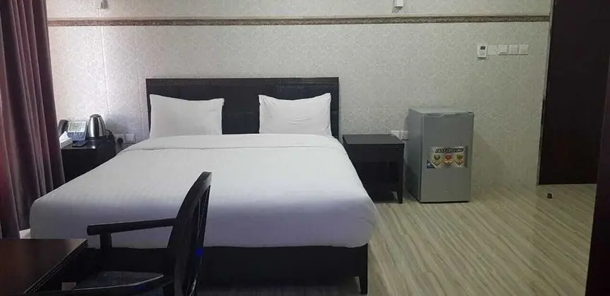 Standard Tek Büyük Yataklı Oda