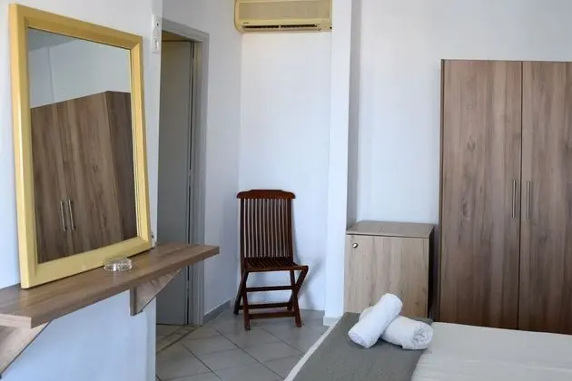 Double or Twin Room Land View