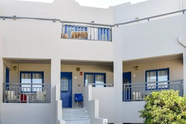 Double or Twin Room Sea View
