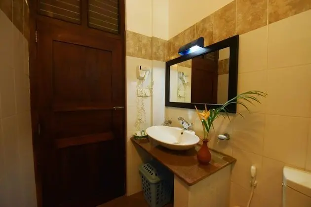 Deluxe Oda, Balkon, Okyanus Manzaralı