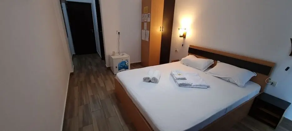 Economy Tek Büyük Yataklı Oda