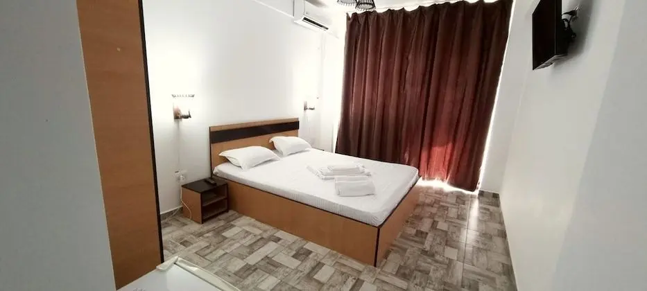Economy Tek Büyük Yataklı Oda