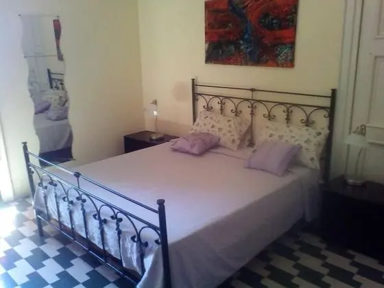 Comfort Tek Büyük Yataklı Oda, Ortak Banyo