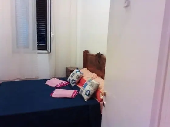 Comfort Tek Büyük Yataklı Oda, Ortak Banyo