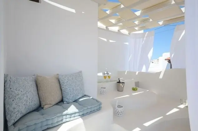 Süit (Top Floor with Outdoor Hot Tub)
