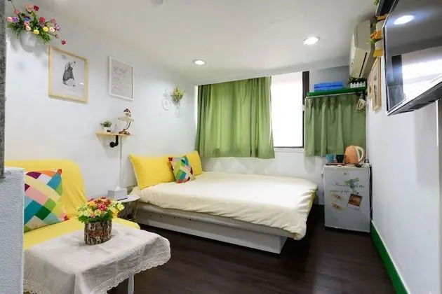 Standard Dört Kişilik Oda, Birden Çok Yatak, Şehir Manzaralı (No Daily Housekeeping)