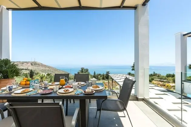 Superior Villa, 4 Yatak Odası, Okyanus Manzaralı, Havuz Kenarı
