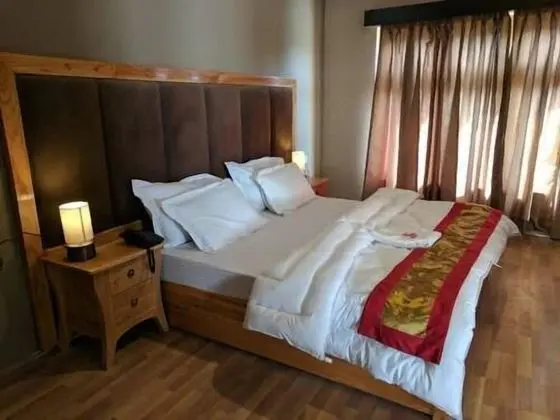 Deluxe Oda, 1 Çift Kişilik Yatak, Sigara İçilebilir