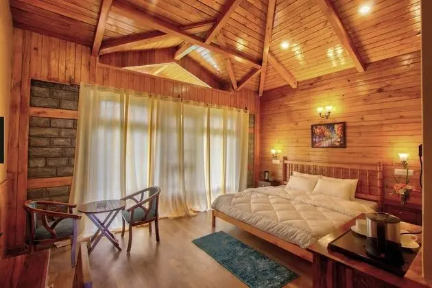 Luxury Oda