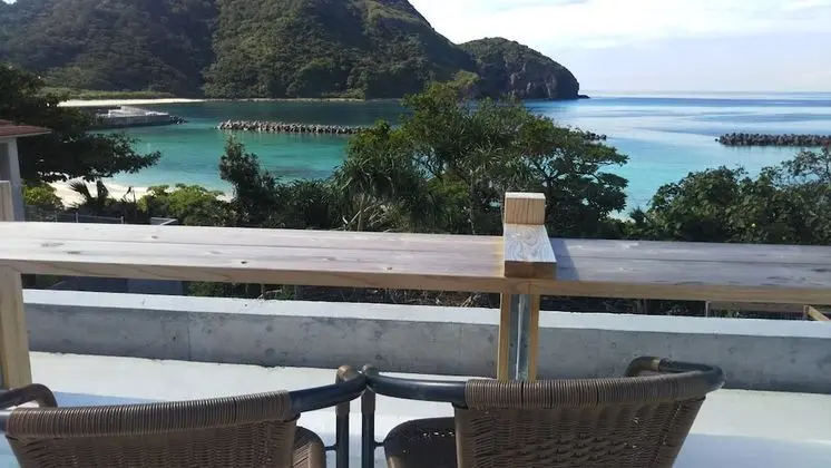 Oda, Deniz Manzaralı (Queen)