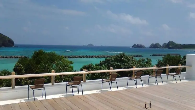 Oda, Deniz Manzaralı (Queen)