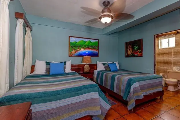 Economy Suite, 2 Double Beds (#2)