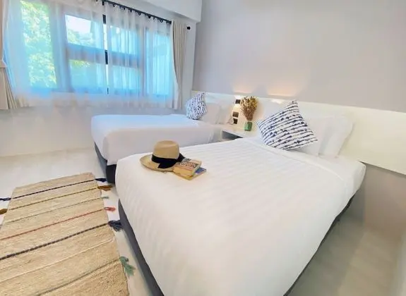 Superior City View Twin Room
