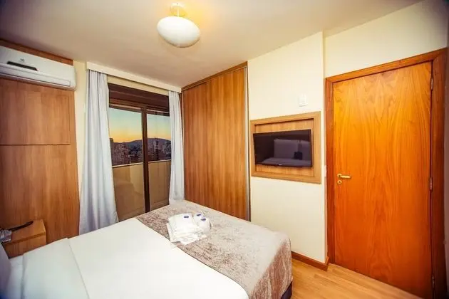 Deluxe Süit, Kısmi Göl Manzaralı
