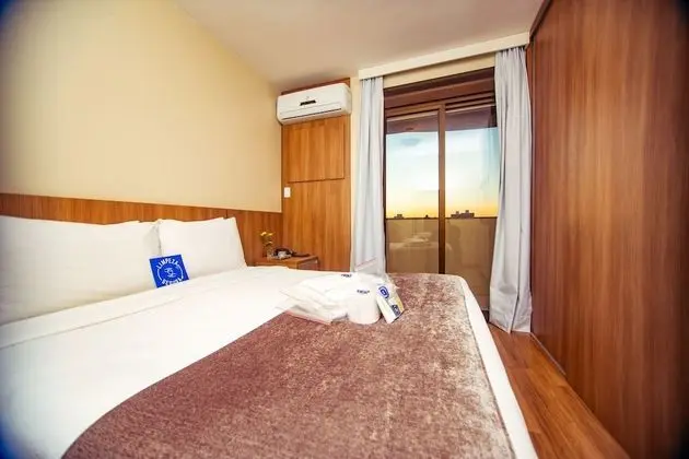 Luxury Tek Büyük Yataklı Oda