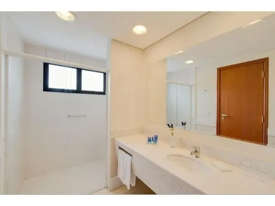 Superior Oda (Two Twins Beds)