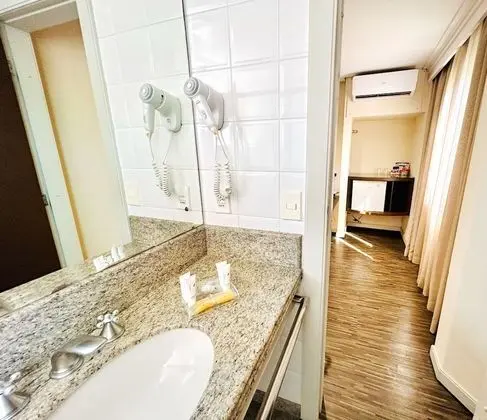 Superior Oda, 1 Büyük (Queen) Boy Yatak