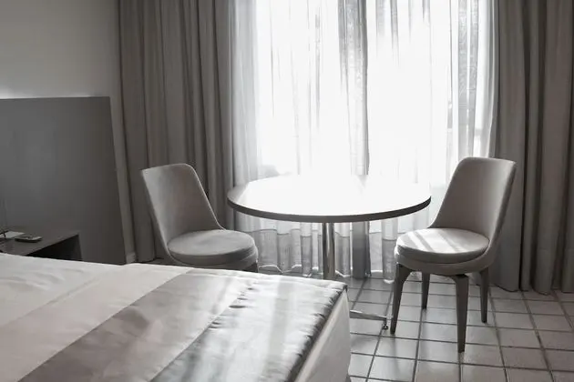 Deluxe Üç Kişilik Oda, Havuz Manzaralı