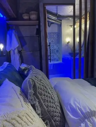 Deluxe Stüdyo Süit
