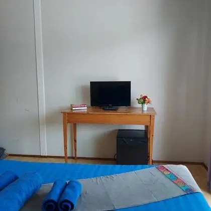 Basic Tek Büyük Yataklı Oda