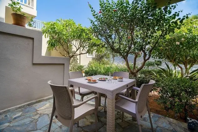 Standard Villa, Bahçe Manzaralı (#2)