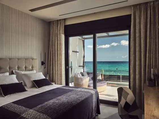 Deluxe Villa