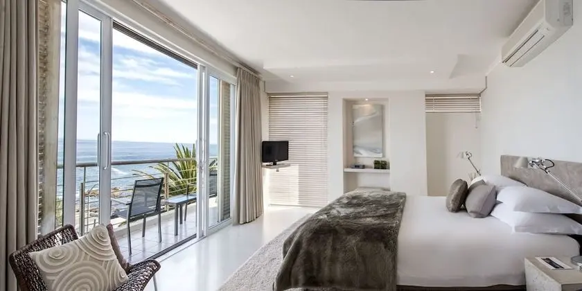 Çatı Katı Süiti (Penthouse)