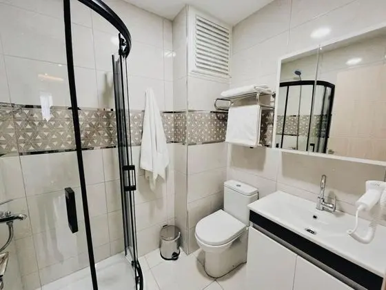 2 + 1 Daire, Deniz ve Şehir Manzaralı, Klimalı