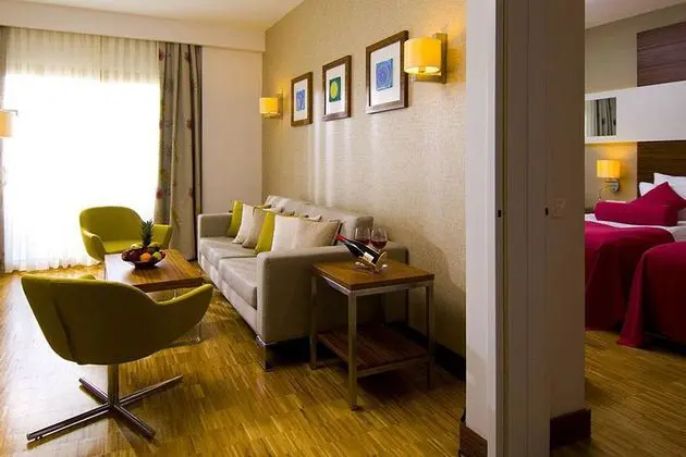 Deluxe Suite Aile Odası