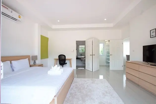 3 Bedrooms Villa