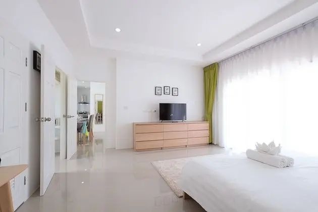 3 Bedrooms Villa
