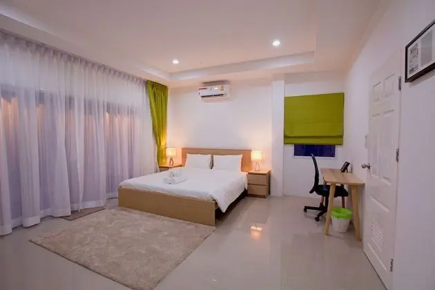 3 Bedrooms Villa