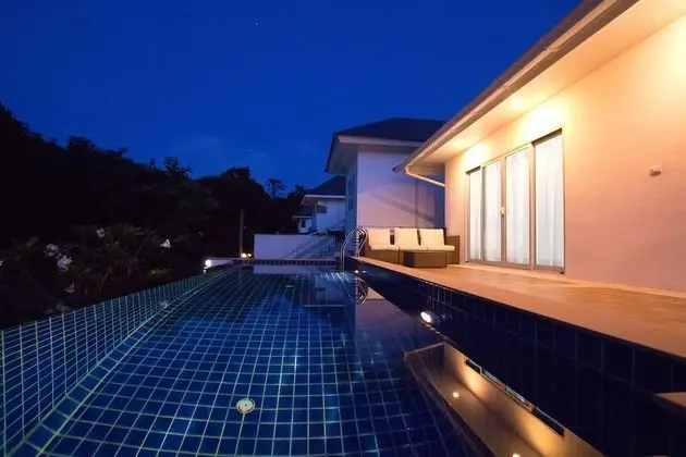 3 Bedrooms Villa