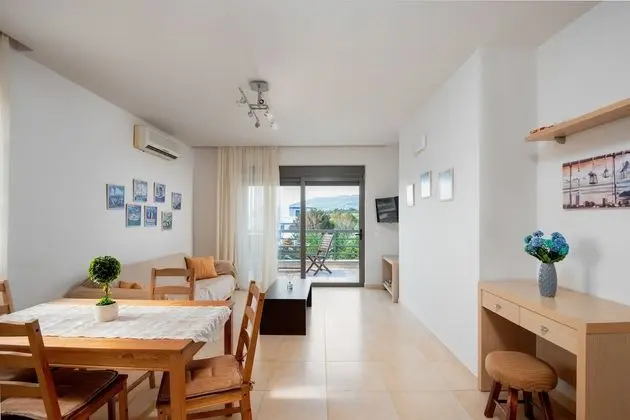 Villa, 4 Yatak Odası (2 seperate entrances, 2 Floors)