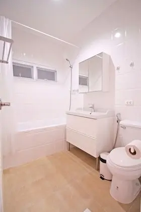 2 Bedrooms Villa