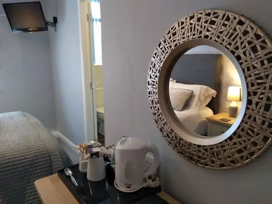 Tek Büyük Yataklı Oda, Banyolu/Duşlu